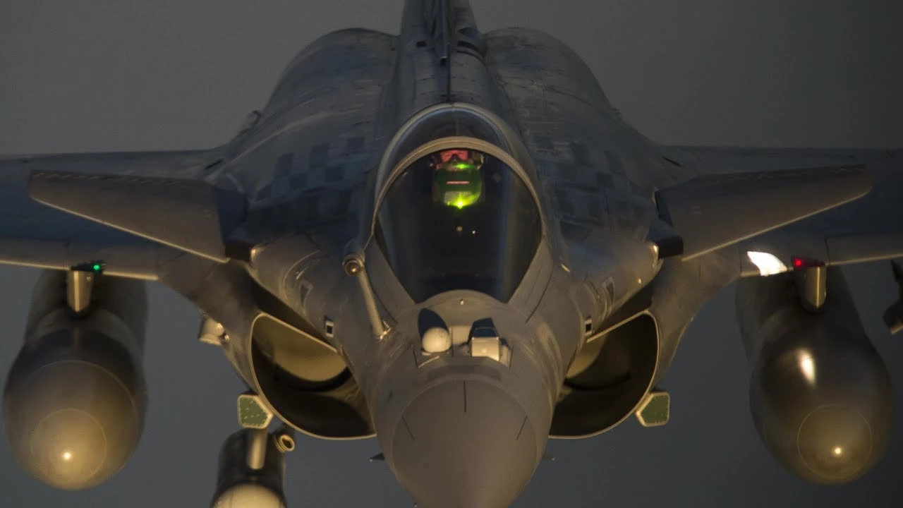 Πρόταση βόμβα για ένταξη μεταχειρισμένων Rafale F.2 στην ΠΑ – Ταφόπλακα στην αναβάθμιση των F-16;